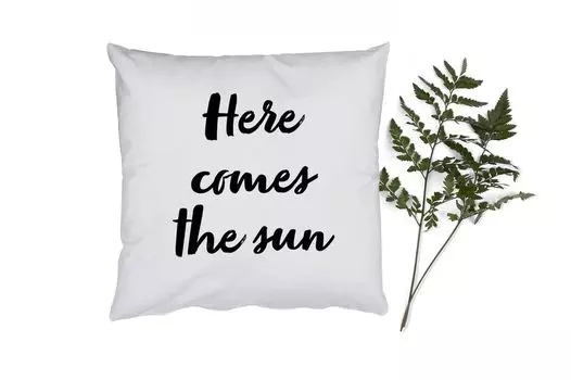 Декоративная подушка MuchoWow Диванная подушка Декоративная подушка для гостиной 60 x 60 см Текст - А вот и солнце - Солнце - Лето - Цитаты - Чехол на подушку - Хлопчатобумажная ткань - Декоративные наволочки