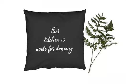 Декоративная подушка MuchoWow, диванная подушка, декоративная подушка для гостиной, 60 х 60 см, цитаты - готовка - танцы - эта кухня создана для танцев - пословицы - чехол на подушку - хлопчатобумажная ткань - декоративные чехлы на подушки