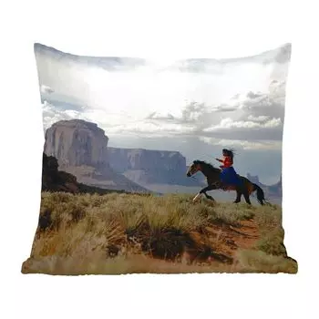 Декоративная подушка MuchoWow диванная подушка для гостиной декоративная подушка 40х40 см Индианка на лошади - чехлы на диванные подушки - без наполнителя