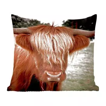 Декоративная подушка MuchoWow диванная подушка для гостиной декоративная подушка 40 x 40 см Scottish Highlander - дерево - трава - чехлы на диванные подушки - без наполнителя