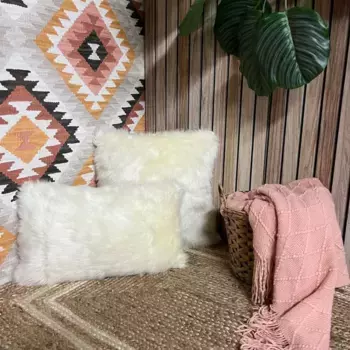 Декоративная подушка NOVE