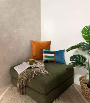 Декоративная подушка NOVE