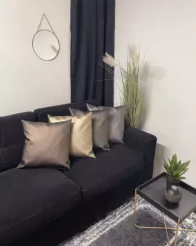 Декоративная подушка NOVE