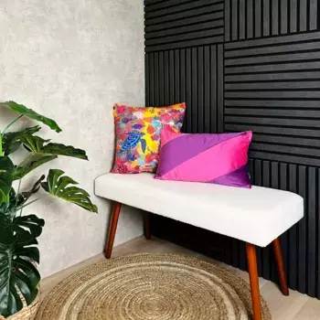 Декоративная подушка NOVE