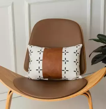 Декоративная подушка NOVE