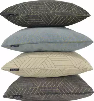 Декоративная подушка NOVE