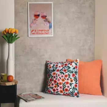 Декоративная подушка NOVE