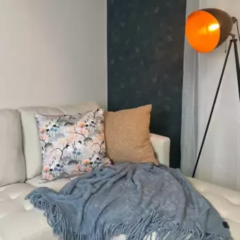 Декоративная подушка NOVE