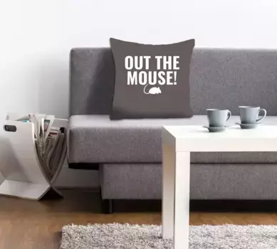 Декоративная подушка Queence "OUT THE MOUSE!", чехол без наполнителя, 1 шт 40х40 см, цвет anthrazit + bedruckt