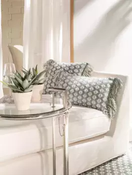 Декоративная поудшка Benuta