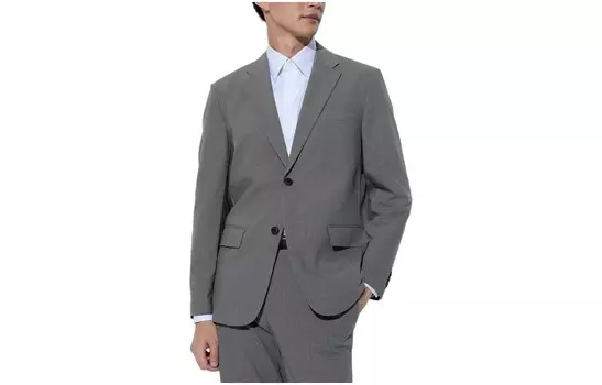 Деловой костюм мужской Uniqlo, темно-синий
