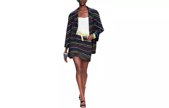 Деловой костюм женский черный Chanel