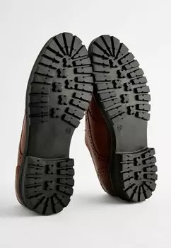 Деловые туфли на шнуровке CLEATED, REGULAR FIT Next, коричневый