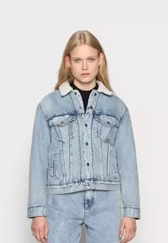 Демисезонная куртка Levi's