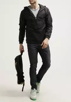 Демисезонная куртка Urban Classics, черный