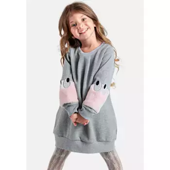 Denokids вязаное платье «Пушистое» с плюшевыми рукавами, цвет grey melange