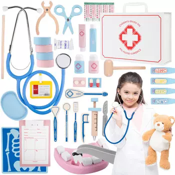 Деревянный докторский набор в чемодане для маленького врача. MalPlay