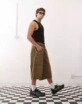 Дешевые понедельничные шорты Dunno глубокого коричневого цвета Cheap Monday