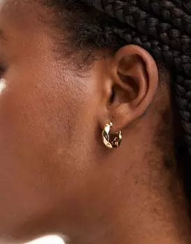 DesignB London – Маленькие золотые серьги-кольца с чеканным эффектом