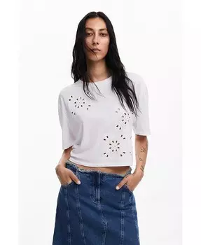 Детали женской футболки без принта Desigual, белый