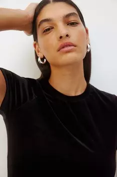 Детская бархатная футболка Good American, черный