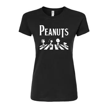 Детская футболка Peanuts Charlie Brown & Snoopy Crossing Road с графическим рисунком Licensed Character, черный
