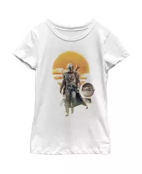 Детская футболка «Звездные войны: Мандалорец: Ребенок и Мандо, идущий на закате» для девочек Disney Lucasfilm