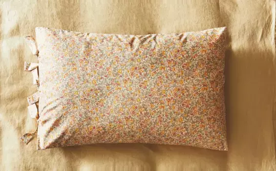 Детская наволочка из ткани «Либерти» Zara Home, мультиколор