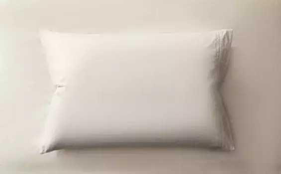 Детская наволочка с переворачивающейся деталью Zara Home, цвет Oyster White