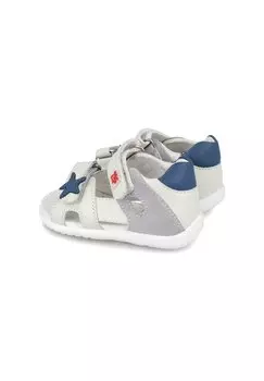 Детская обувь Garvalin, белый