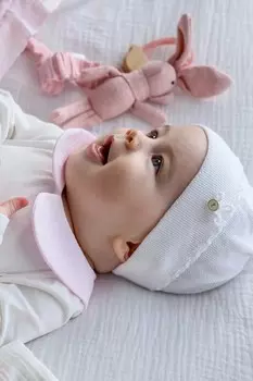 Детская шапка MUS Jamiks, белый