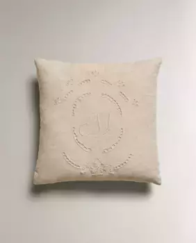 Детская вышитая начальная подушечка Zara Home, Letter M