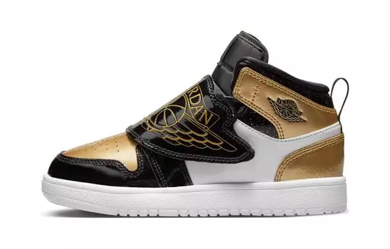 Кроссовки Jordan Sky Jordan 1 Mid Black Metallic Gold White PS