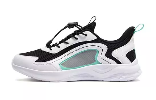 Детские кроссовки GS Low-top Black/White Xtep, черный/белый