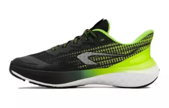 Детские кроссовки Kids Low-top Black/Fluescent Yellow Decathlon, черный/желтый