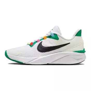 Детские кроссовки Nike Star Runner 4 GS, White/white/black
