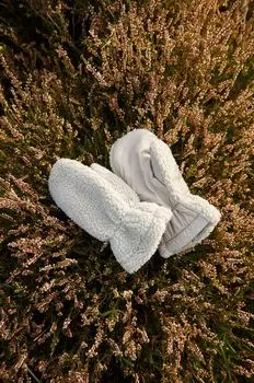 Детские перчатки Liewood, бежевый