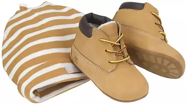 Детские сапожки Timberland "Crib Bootie with Hat Set", подарочный набор для ребенка, цвет Wheat