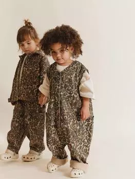 Детский джинсовый комбинезон из органического хлопка emerson Claude & Co, цвет Leopard Print