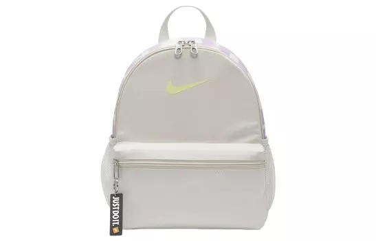 Детский рюкзак Nike, Светлый цвет кости в сочетании с фиолетово-красным фонарным сердцем в сочетании со светло-лимонным цветом.