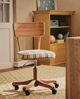 Детский стульчик Zara Home Wooden With Wheels