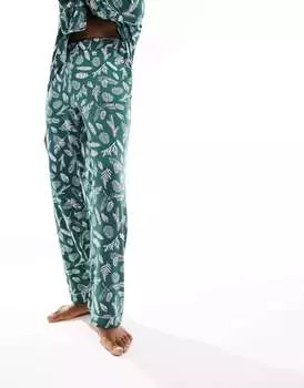 Длинная пижама с перьями Chelsea Peers x The Wellness Project зеленого и белого цвета