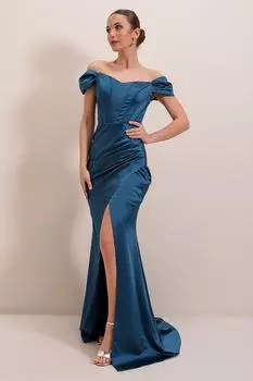 Длинное атласное платье на косточках со сборками сбоку, цвет бензина By Sayg, синий