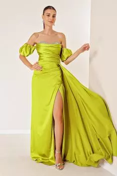 Длинное атласное платье с драпировкой и низкими рукавами арбуза, украшенное камнями, фисташково-зеленое By Sayg, зеленый