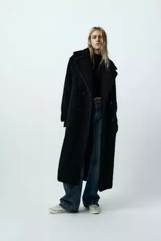Длинное пальто из искусственной дубки ZARA, черный