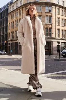 Длинное пальто с плюшевой дубленкой Next, белый