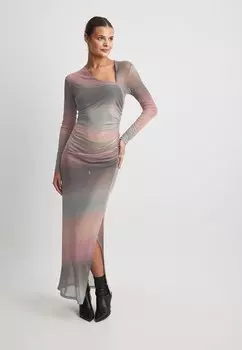 Длинное платье NA-KD, мультиколор