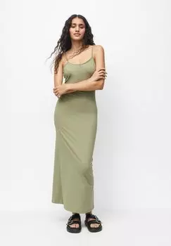 Длинное платье PULL&BEAR