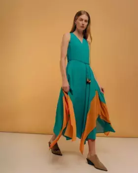 Длинное платье с оборками и контрастом Niza, бирюзовый