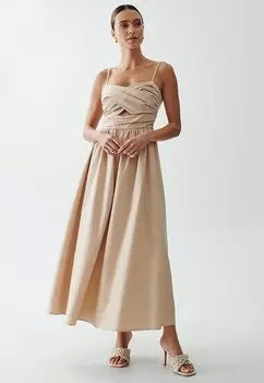 Длинное платье THE FATED